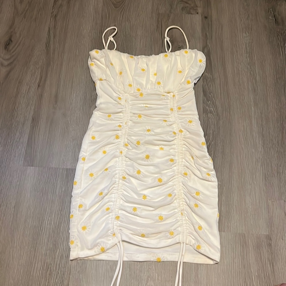 Beautiful summer dress . Princess Polly . Size 0